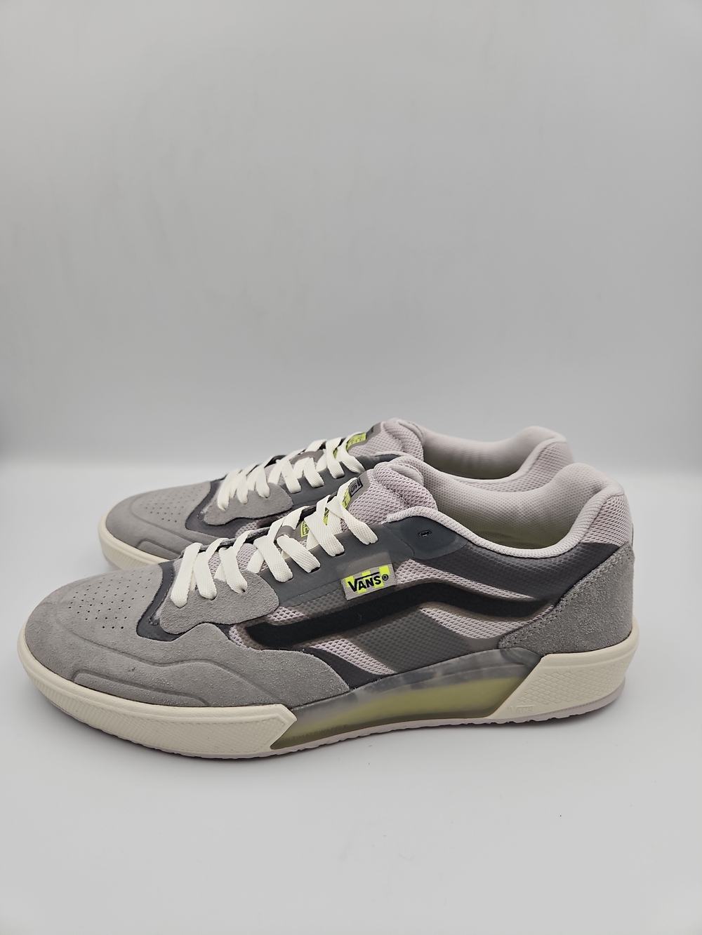 Vans Men’s Grey Low-Top Skate Sneakers